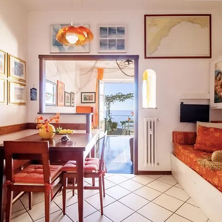 Terrazza Da...mare 아파트 렉코